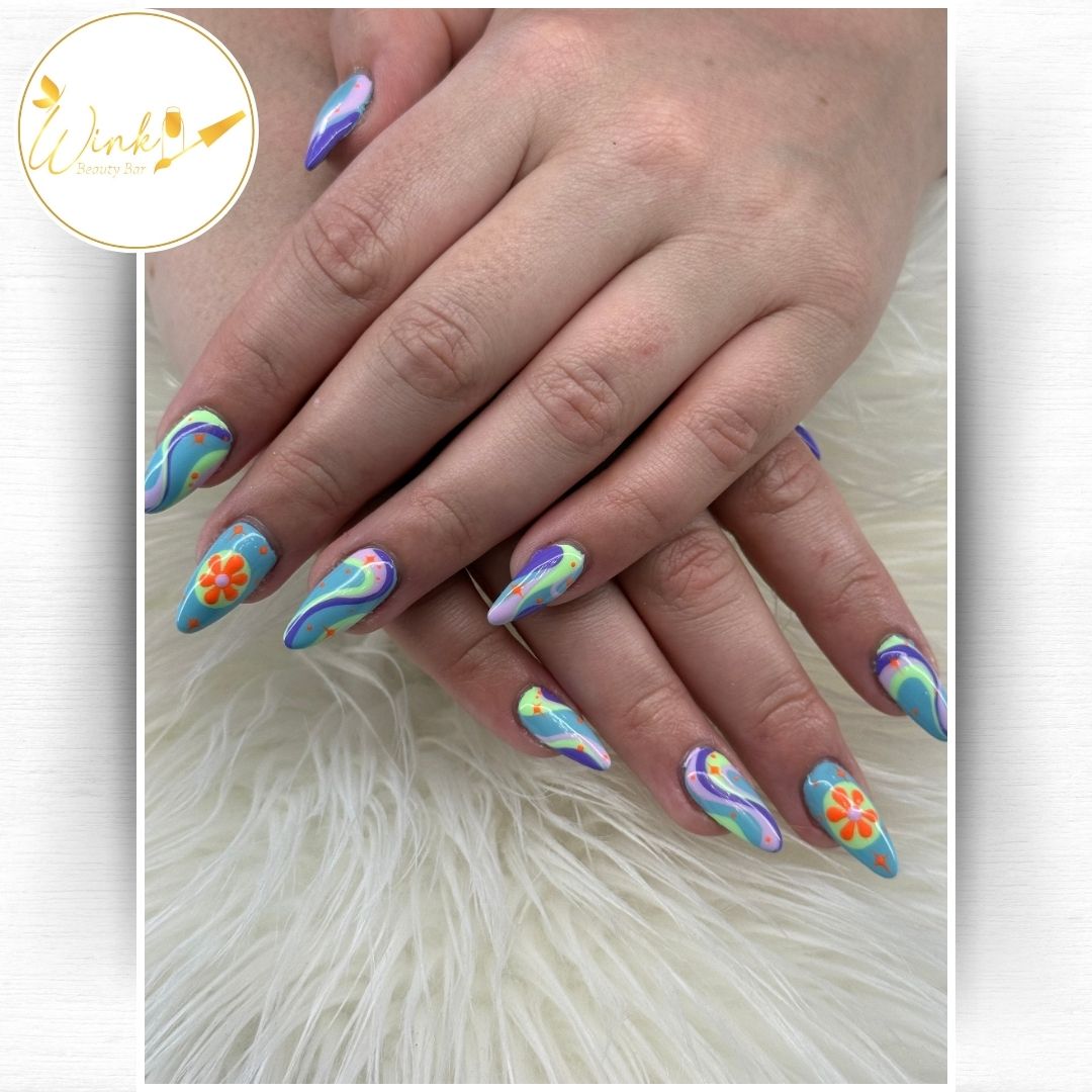 Wink Beauty Bar 1704